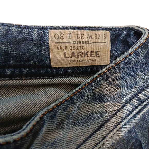 Diesel Larkee Men's Buttonfly Relaxed Fit Jeans Med Wash Mid Rise Size 31 - Picture 3 of 10